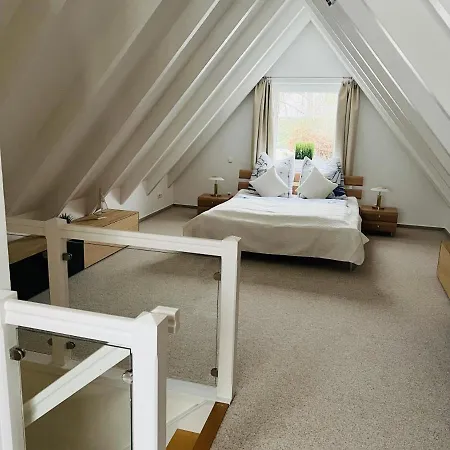 Semesterbostad Gaestehaus Rosenkamp *
